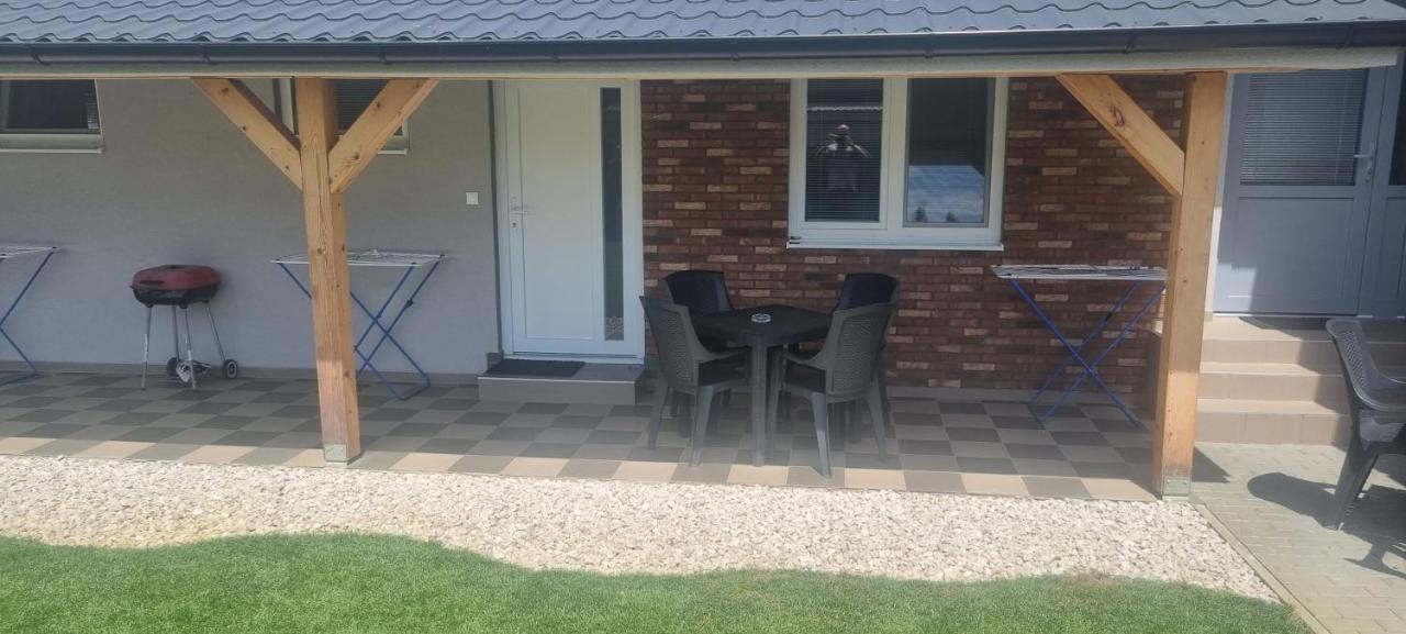 Veľký Meder Alexej Apartmany מראה חיצוני תמונה